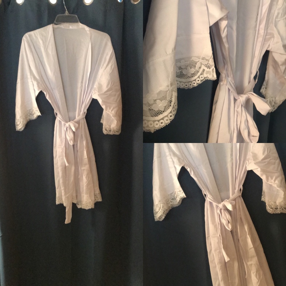 White Satin and Lace Robe - New, Never Used